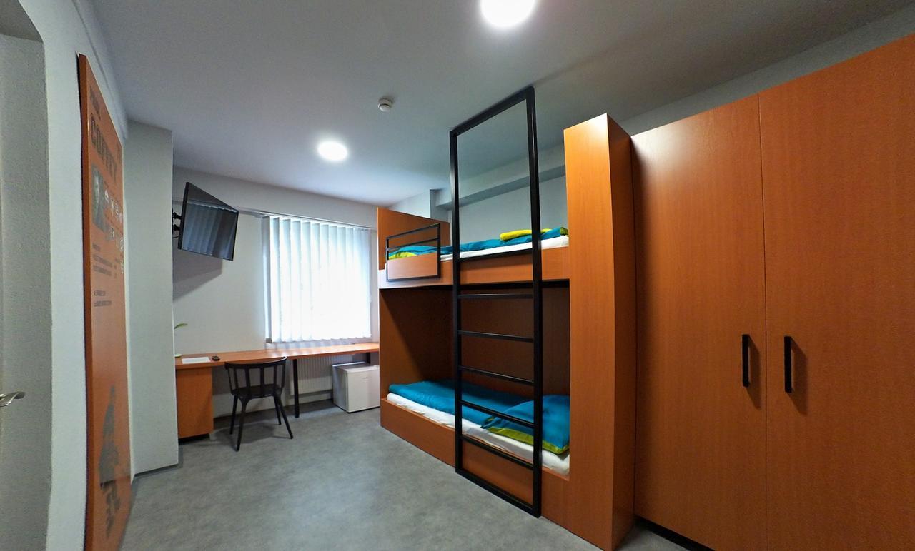 Sporthotel Zimni Stadion Benesov Benesov  Zewnętrze zdjęcie